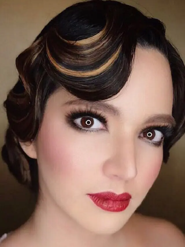 [Bintang] Kondangan Makin Kece dengan Inspirasi 5 Gaya Rambut Nia Ramadhani Ini