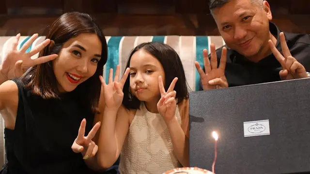 Gading Marten berultah ke-42 (Instagram/gadiiing)