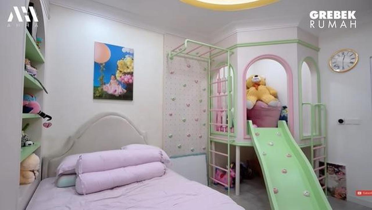 6 Potret Kamar Betrand Peto di Rumah Sarwendah, Gaya Modern Minimalis