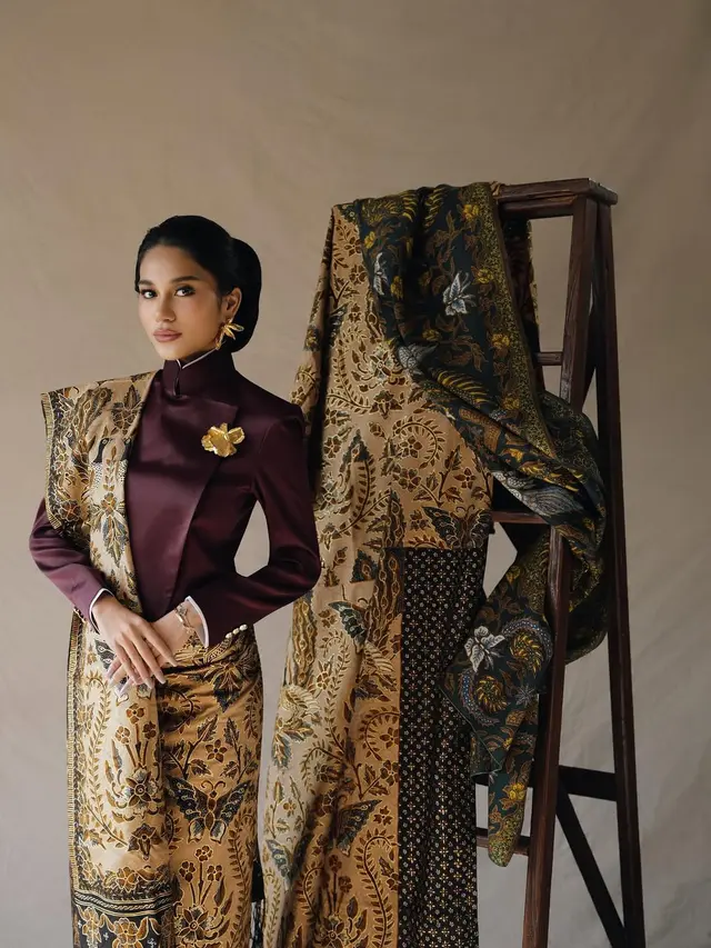 Potret Azizah Salsha Pakai Kebaya Janggan Modern saat Rayakan HUT ke-80 RI, Anggun dan Penuh Makna Budaya