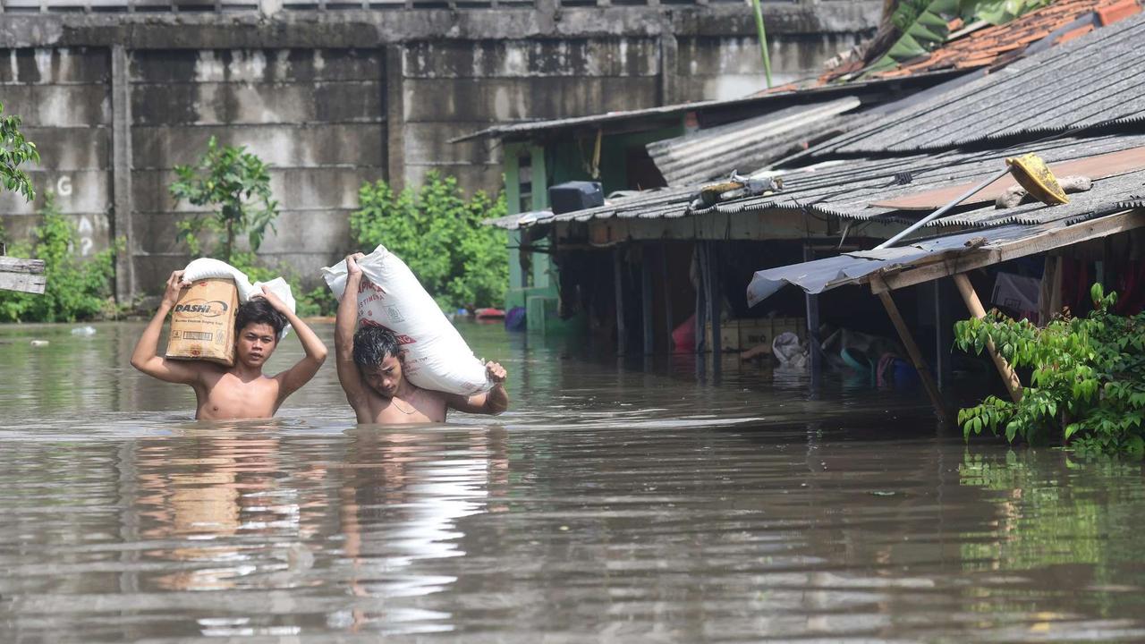 Banjir rendam permukiman di Cipondoh Tangerang