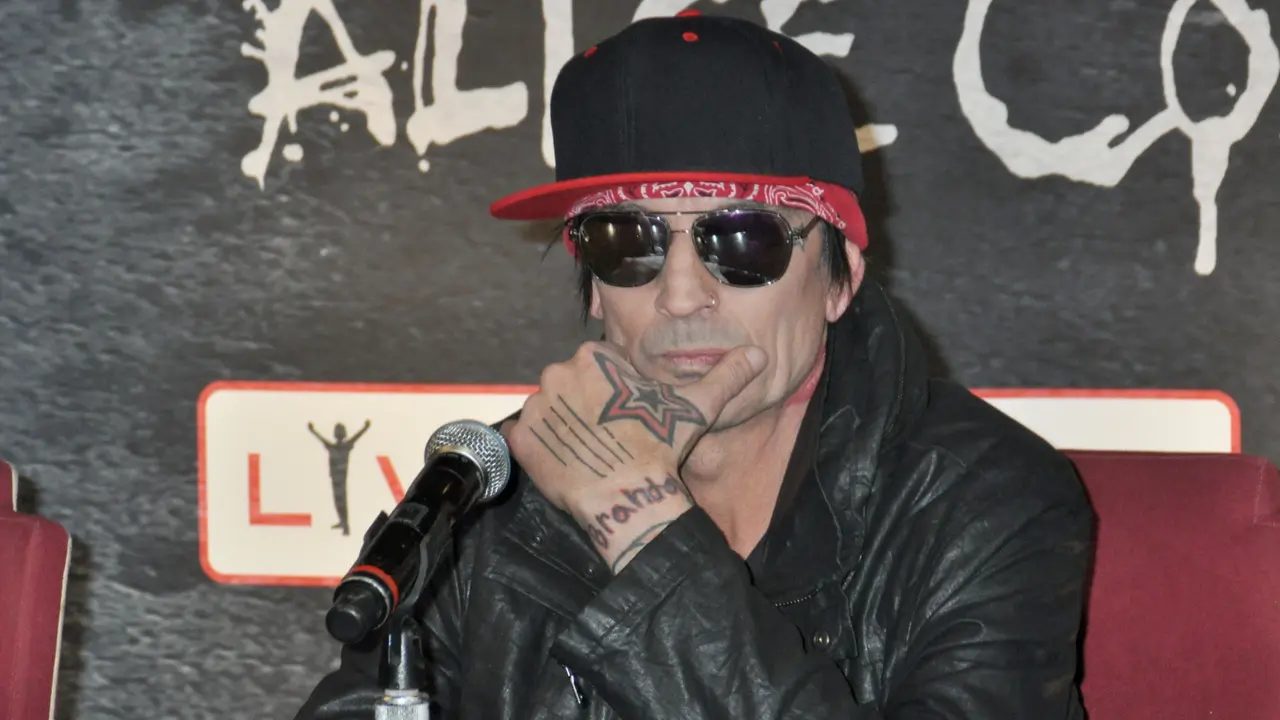 Drummer band heavy metal Motley Crue, Tommy Lee menyimpan kekaguman tersendiri terhadap genre musik EDM.