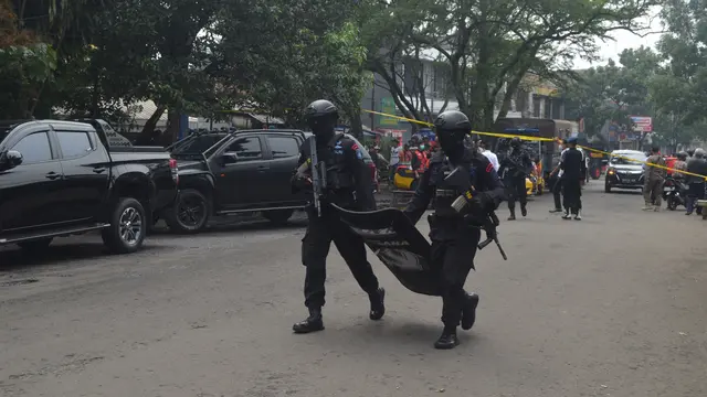 bom bunuh diri polsek astanaanyar