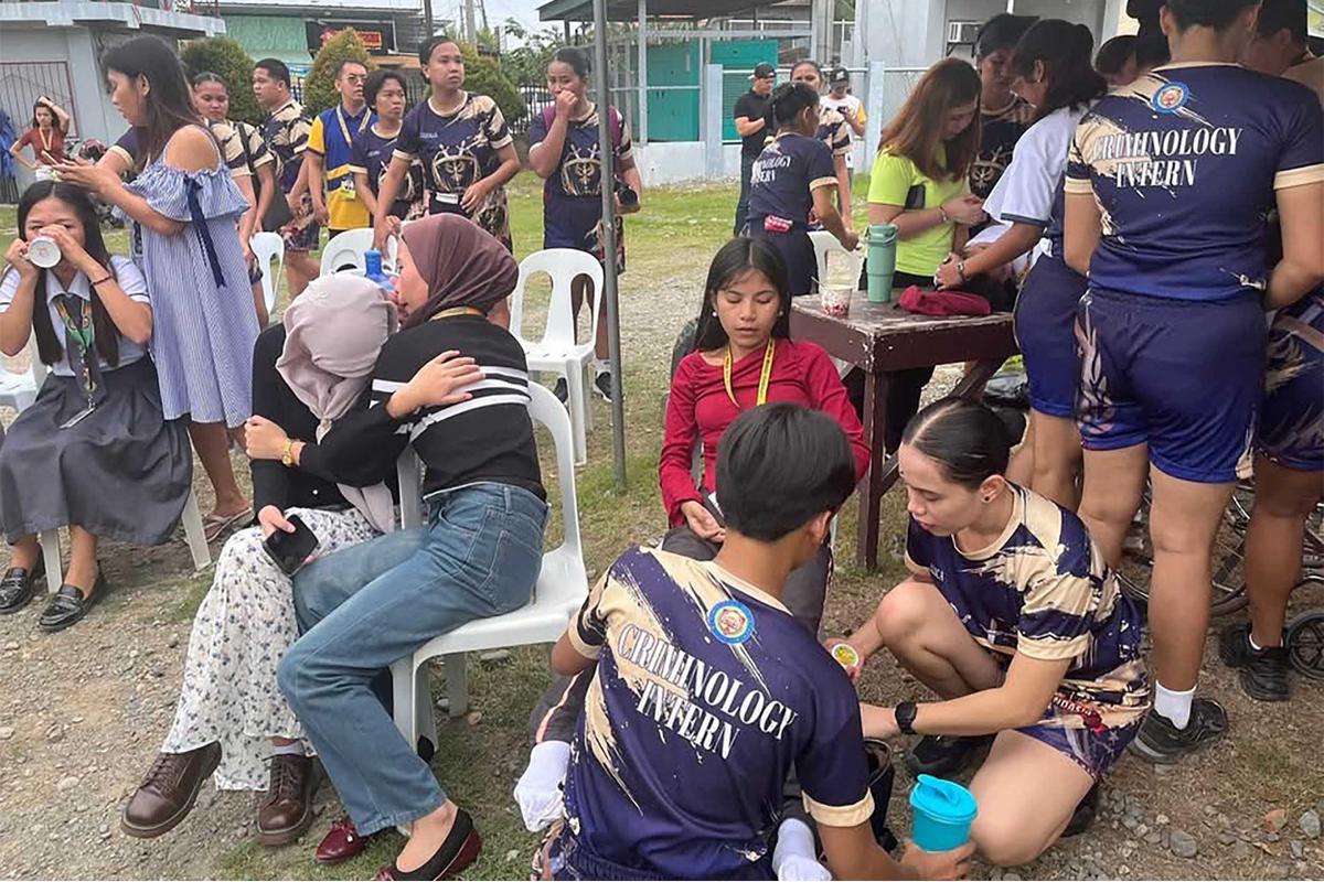 FOTO: Detik-Detik Kepanikan Warga Mindanao saat Gempa 7,4 SR Guncang Filipina