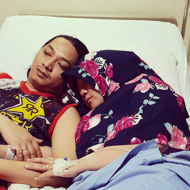 Potret mesra Sulis dan Alfin Febryan