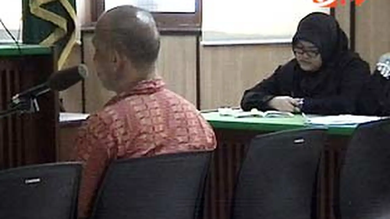 120605asidang-afriyani.jpg