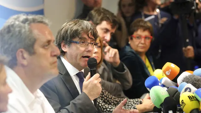 Mantan Pemimpin Catalonia, Carles Puigdemont
