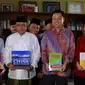 Laksama Cheng Ho merupakan serorang muslim asal Tiongkok yang berpengaruh dalam bidang keekonomian, kebudayaan dan keagamaan di Indonesia (Liputan6.com).