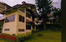 Potret Rumah Mewah Nia Daniaty Sudah 2 Tahun Tak Dihuni, Terawat Baik & Tamannya Sangat Luas Bisa Untuk Main Bola