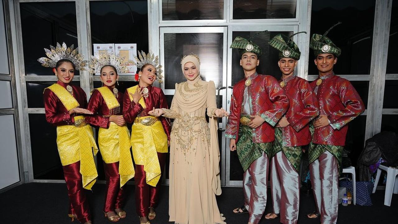 Lama Tak ke Indonesia Setelah Berkeluarga, Siti Nurhaliza Ngaku Kuliner Indonesia Satu Ini