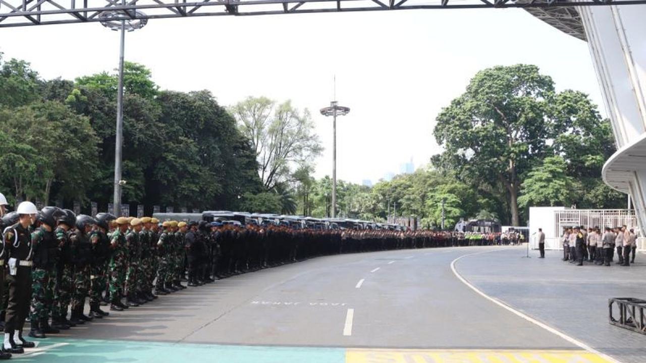 Polres Metro Jakarta Pusat Kerahkan 1.647 Personel untuk Pengamanan Laga Barcelona Legends di GBK