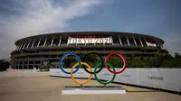 Stadion Nasional Jepang merupakan salah satu venue yang terletak di Kasumigaoka, Shinjuku, Tokyo, Jepang. Venue ini akan digunakan untuk cabang olah raga sepak bola, atletik, dan menjadi tempat pembukaan dan penutupan Olimpiade Tokyo 2020. (Foto: AFP/Behrouz Mehri)