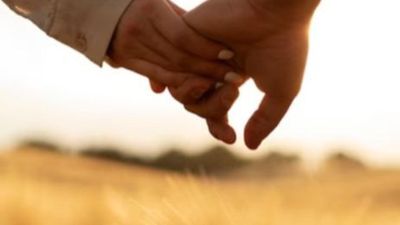 Gombalan Inggris Lucu Paling Romantis