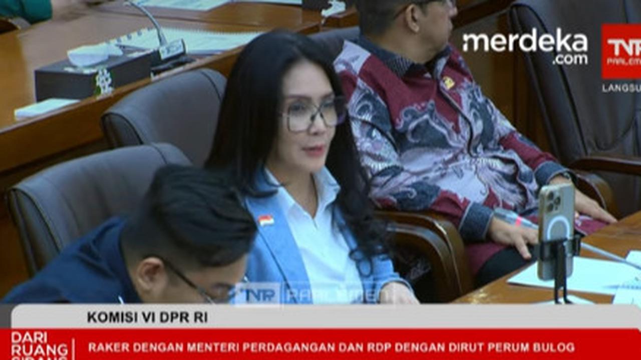 Rieke 'Oneng' Skakmat Mendag Bongkar Minyakita Dijual Online 'Kan Enggak Boleh Harus di Pasar Tradisional