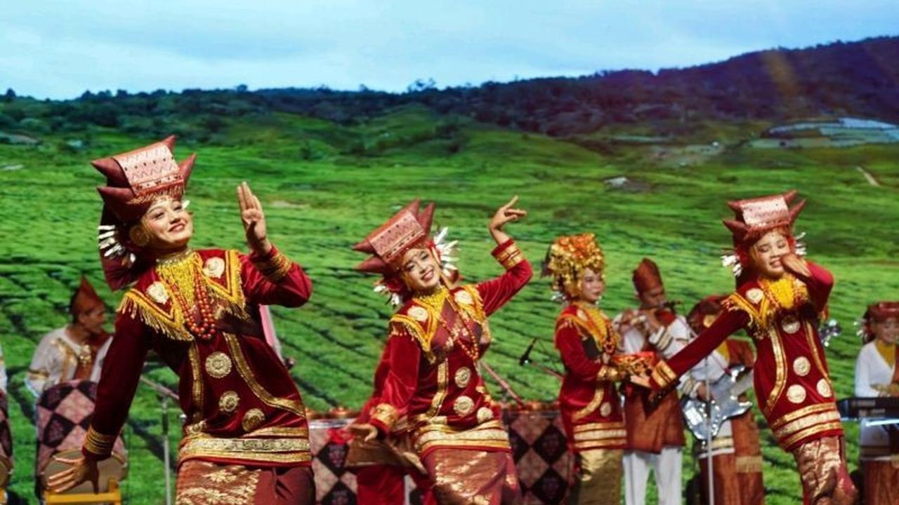 UMKM Indonesia Bawa Rendang dan Kopi Nusantara, Perkuat Diplomasi Ekonomi di Borneo Carnival Sarawak