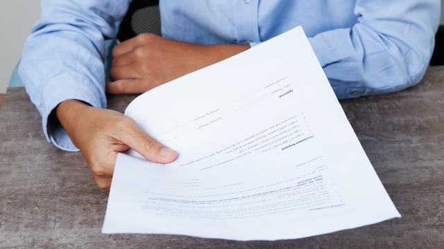 Ilustrasi surat keterangan kerja