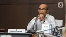 Menteri Koordinator Bidang Pembangunan Manusia dan Kebudayaan (Menko PMK) Muhadjir Effendy (kanan) saat memimpin rapat koordinasi tingkat menteri di Kantor Kemenko PMK, Jakarta, Senin (17/2/2020). Rapat tertutup tersebut membahas program jaminan kesehatan nasional. (Liputan6.com/Faizal Fanani)