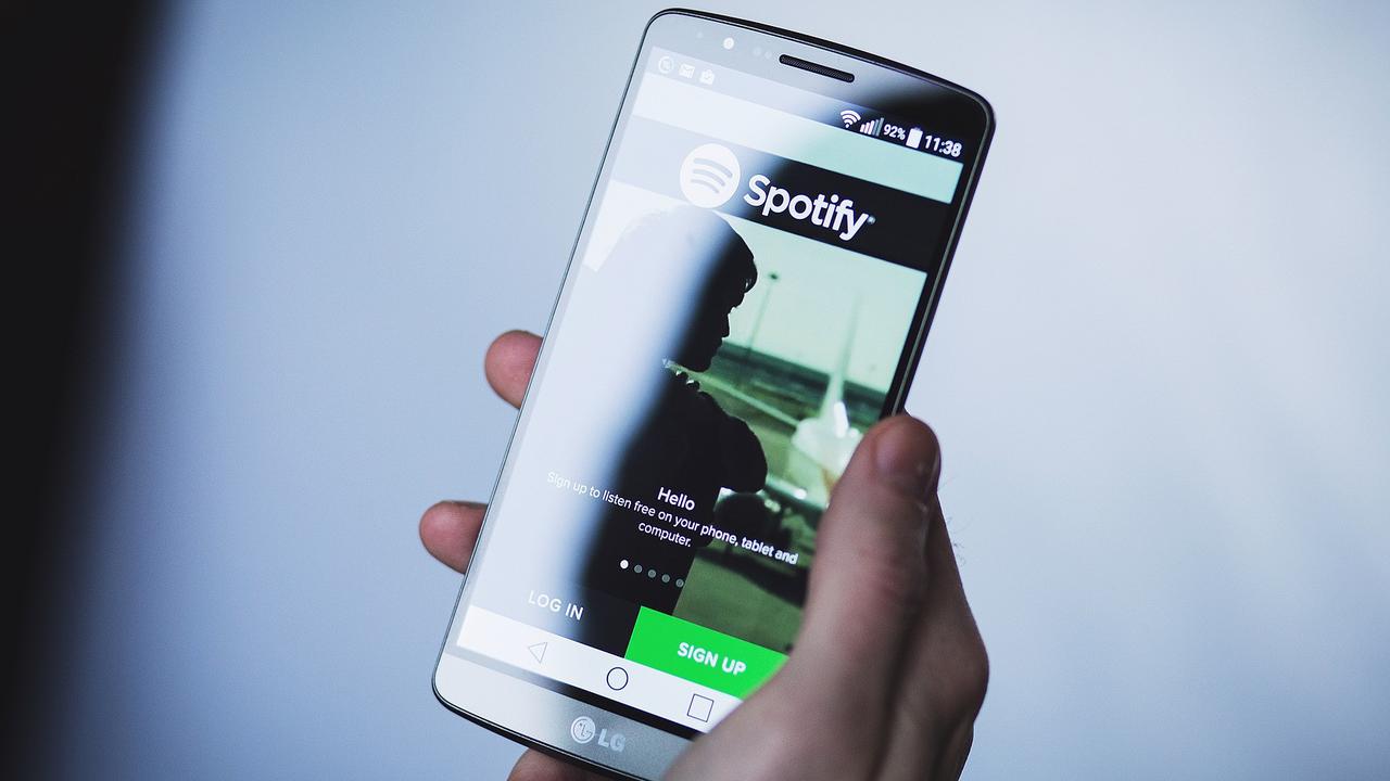 Spotify Bayar Lebih dari Rp1,6 Triliun ke Konten Kreator di Awal 2025