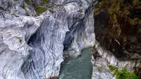 Pesona Hamparan Marmer Alami di Gunung Taroko Gorge Taiwan