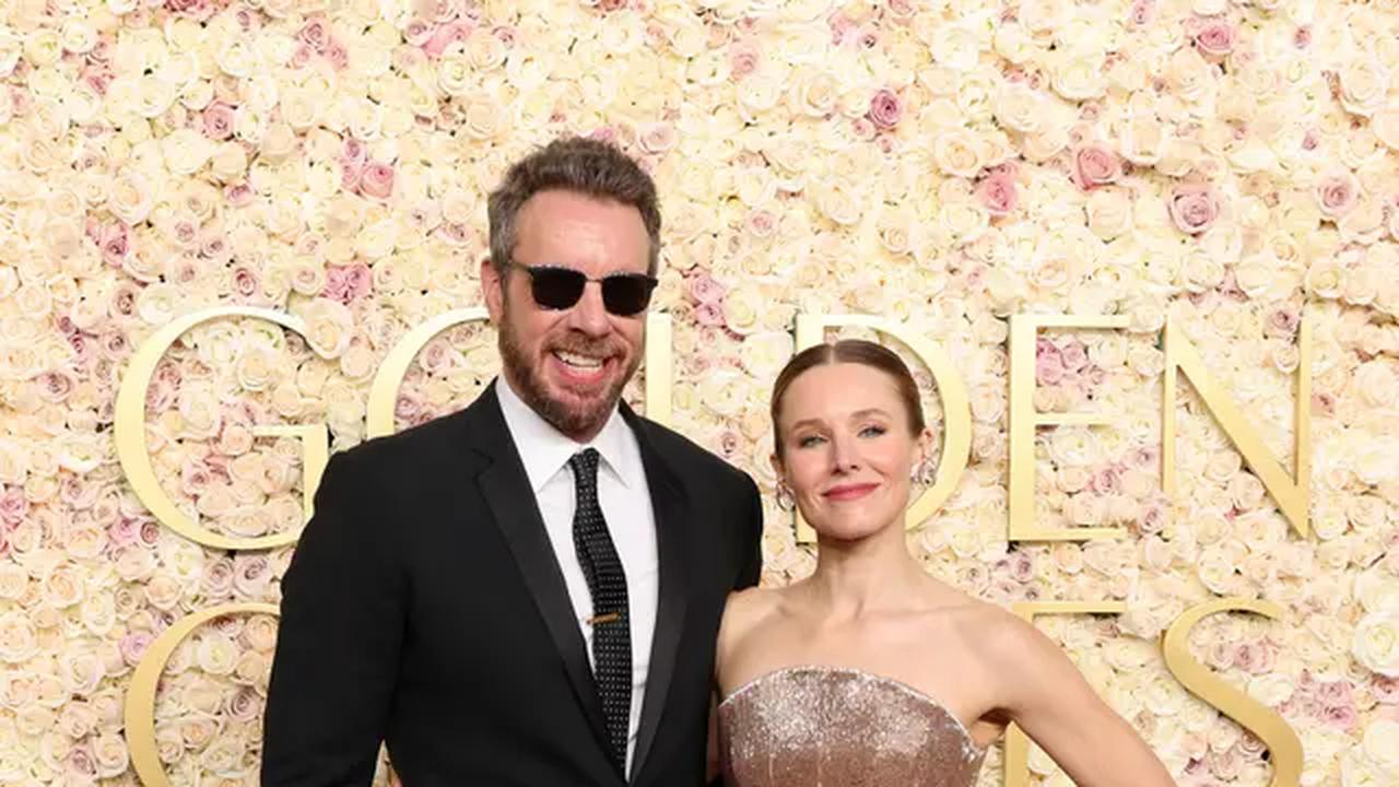 Dax Shepard dan Kristen Bell menghadiri Golden Globes ke-82 di The Beverly Hilton pada 5 Januari 2025 di Beverly Hills, California, Amerika Serikat. (Amy Sussman/Getty Images/AFP)