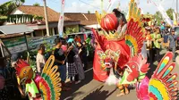 Ritual Barong Ider Bumi di Banyuwangi, Jawa Timur, Kamis (7/7/2016). (Liputan6.com/Dian Kurniawan)