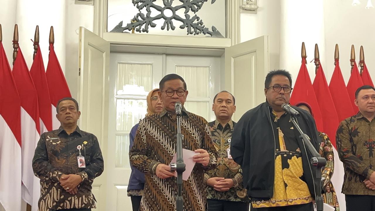 Atasi Jalan Berlubang di Jakarta, Pramono Tambah Personel PJLP Dinas Bina Marga