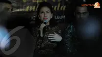 Bantu Korban Banjir Pencitraan Pemilu, Ini Kata Venna Melinda