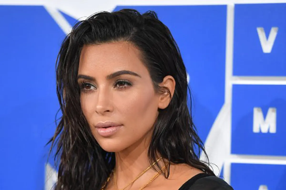 [Bintang] Kim Kardashian