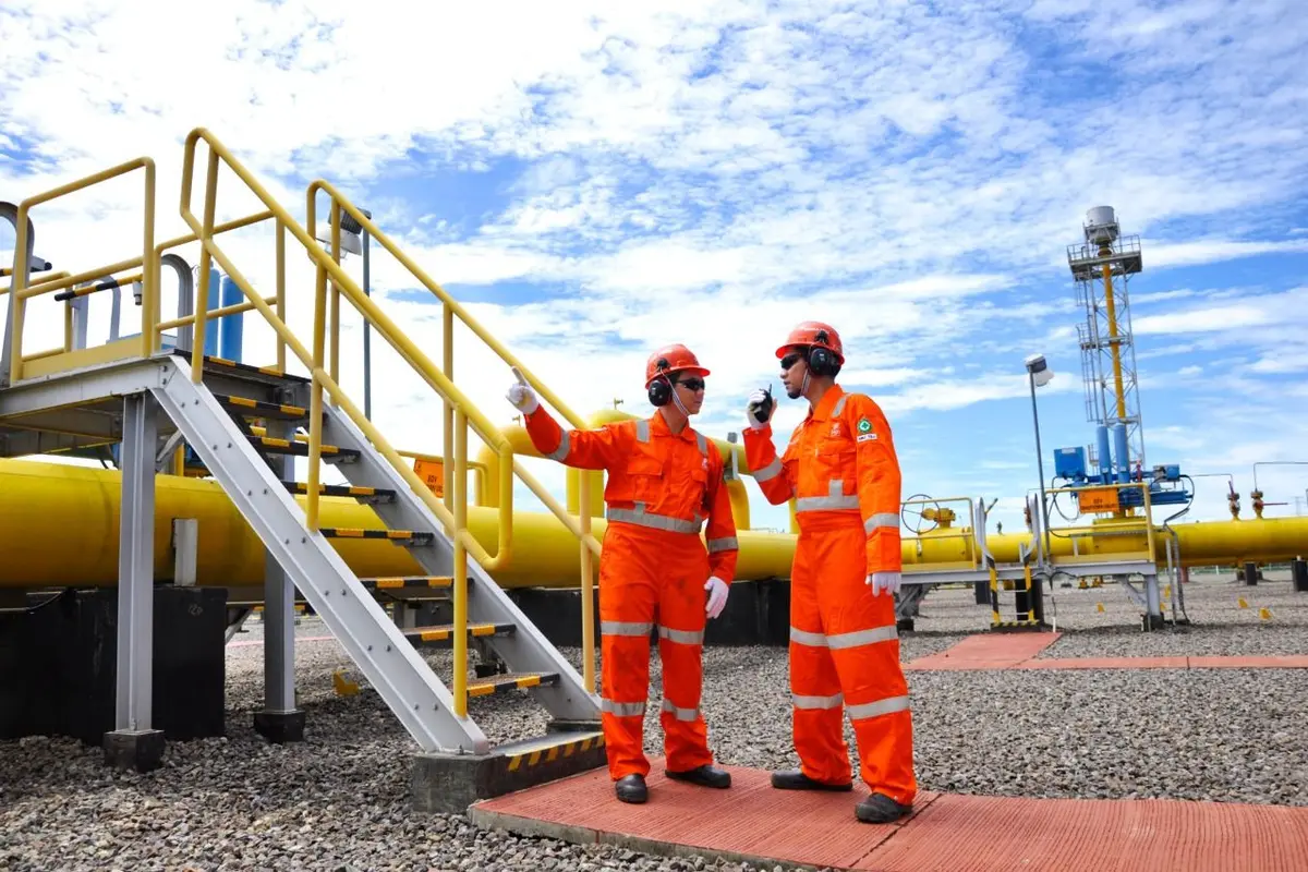 PGN sebagai bagian dari Holding Migas PT Pertamina (Persero) berkomitmen melaksanakan mandat pemerintah untuk mendorong pemanfaatan gas bumi sebagai core business.