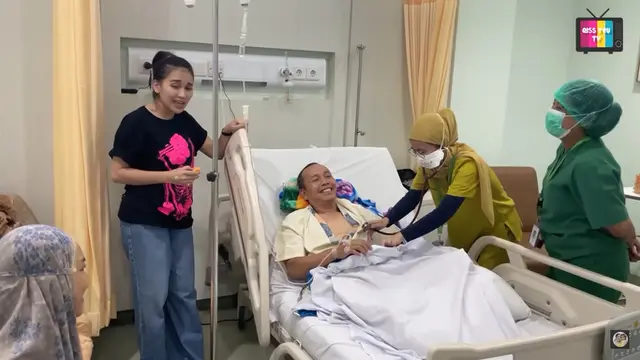 Ayah Ayu Ting Ting Operasi Hernia