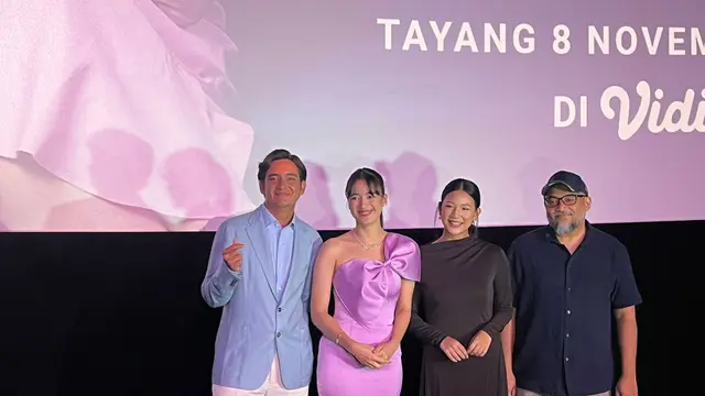 Adipati Dolken dan Mawar De Jongh