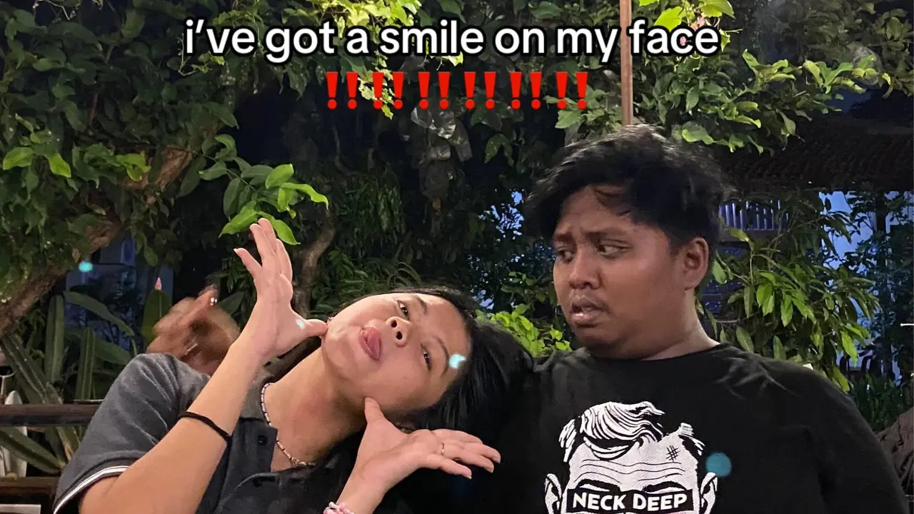 Cowok Ini Dihujat Netizen Karena Punya Cewek Cantik, Sampai Harus Minta Maaf Segala