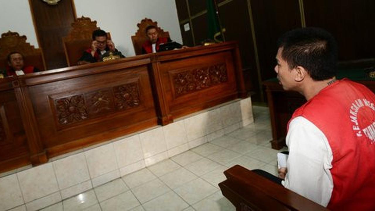 Terdakwa mucikari artis sampaikan pembelaan, kuasa hukum minta maaf