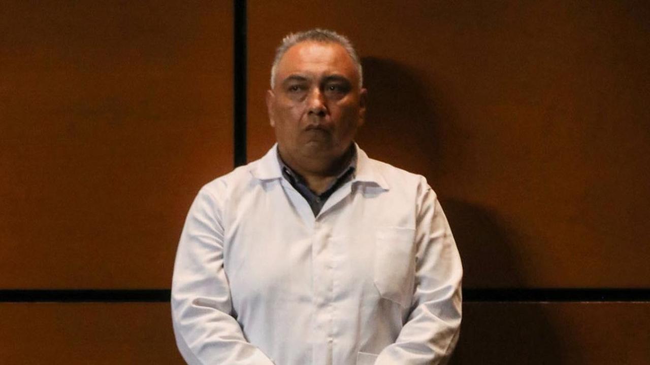 Kedua mumi alien itu dihadirkan oleh jurnalis dan pakar UFO, Jaime Maussan.