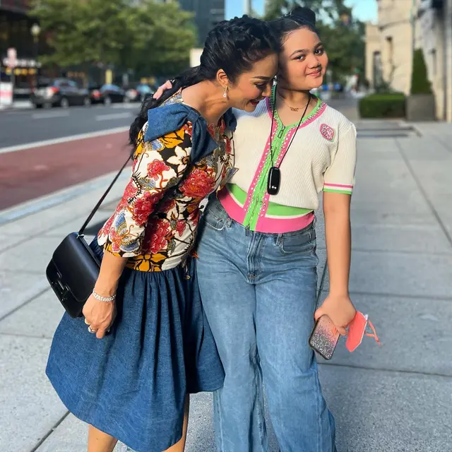 Krisdayanti dan Amora Lemos (Instagram/krisdayantilemos)