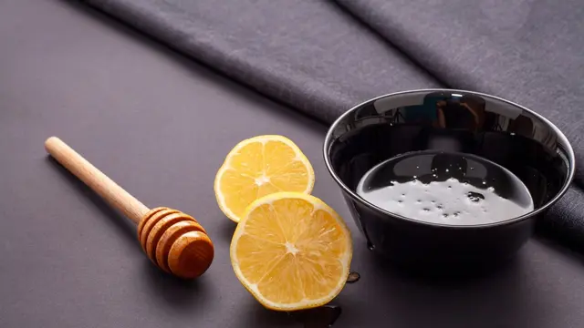 Lima masker alami yang bisa dibuat sendiri di rumah untuk menjaga kelembapan kulit selama Ramadan (Foto/Sumber: Freepik)