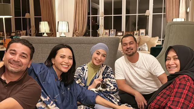 Potret perayaan ulang tahun Annisa Trihapsari (Sumber: Instagram/@ravelra_supit)
