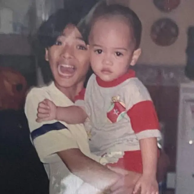 6 Potret Transformasi Ricky Harun, dari Kecil hingga Jadi Komisaris