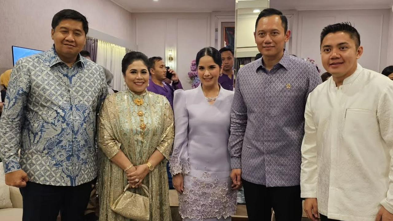 VIDEO: Momen Asik AHY & Para Menteri Prabowo Teriak 'I Love You Beibeh' Depan Para Istri-Istri Cantik