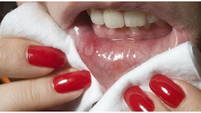 (c) shutterstock.com