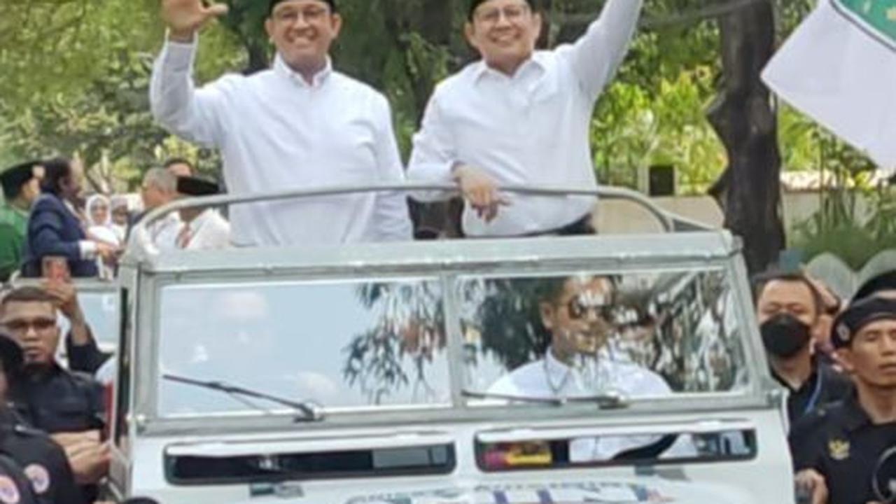 Cerita 'Kendaraan Politik' Land Rover Putih yang Dipakai Anies Cak Imin Daftar Pilpres ke KPU