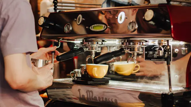 Cara Membersihkan dan Merawat Mesin Kopi