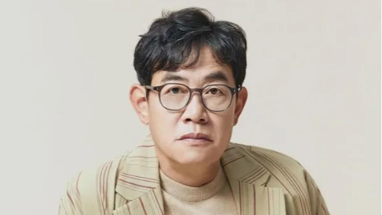 Artis Korea Lee Kyung Kyu Viral Keciduk Nonton Timnas Indonesia di GBK, Lunasi Janji dengan Shin Tae-yong?