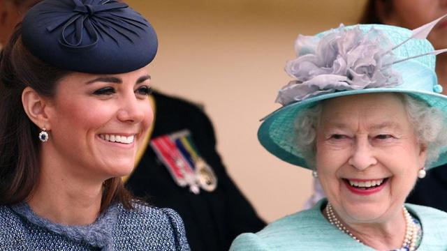 Kate Middleton dan Ratu Elizabeth