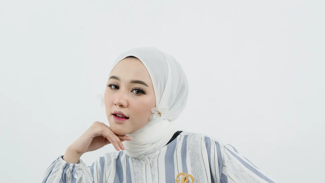 Cerita Putri Pembisnis Muda Asal Jawa Timur Dirikan Bisnis Fashion
