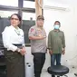 Gandeng Unud, Polda Ekstrak Arak Bali Jadi Hand Sanitizer