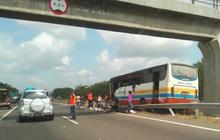 Evakuasi korban bus Rukun Sayur, Tol Palikanci macet hingga 4 Km