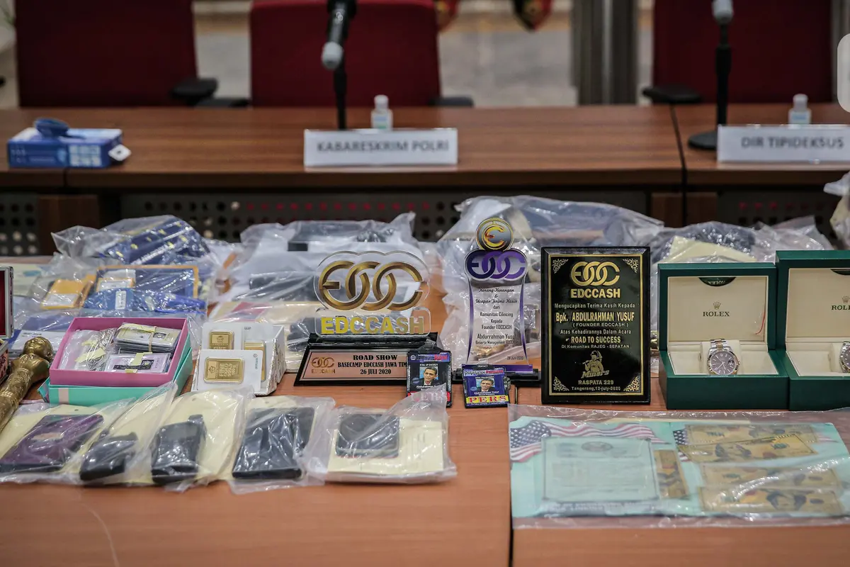 Bareskrim Polri Bongkar Investasi Ilegal EDC Cash