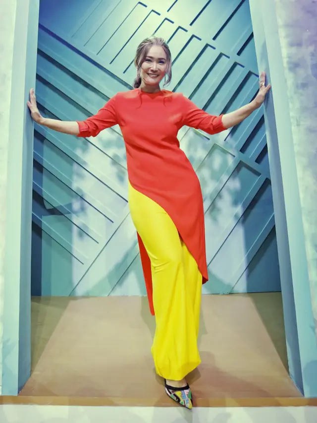 [Fimela] Inul Daratista dan Adam Suseno