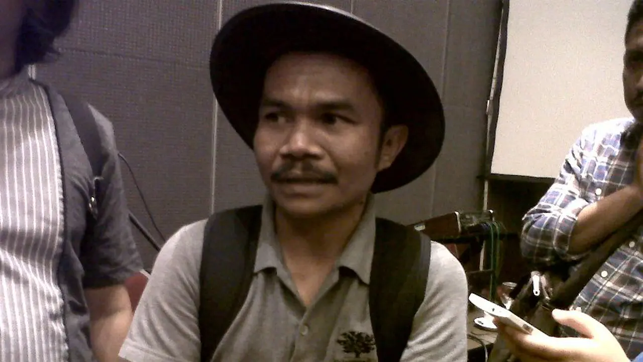 Masril Koto, Pendiri Bank Petani di Sumbar